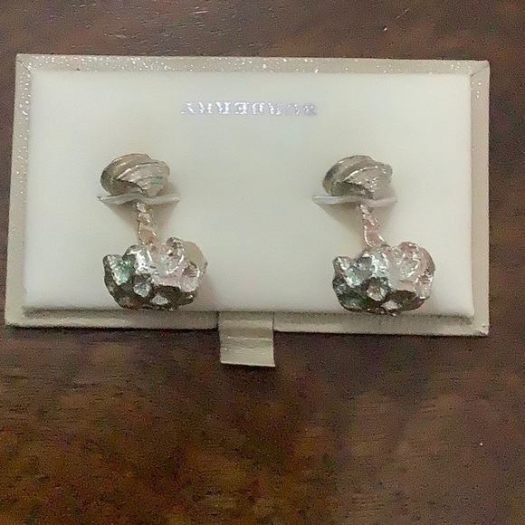 Burberry Cuff links - Picture 2 of 6